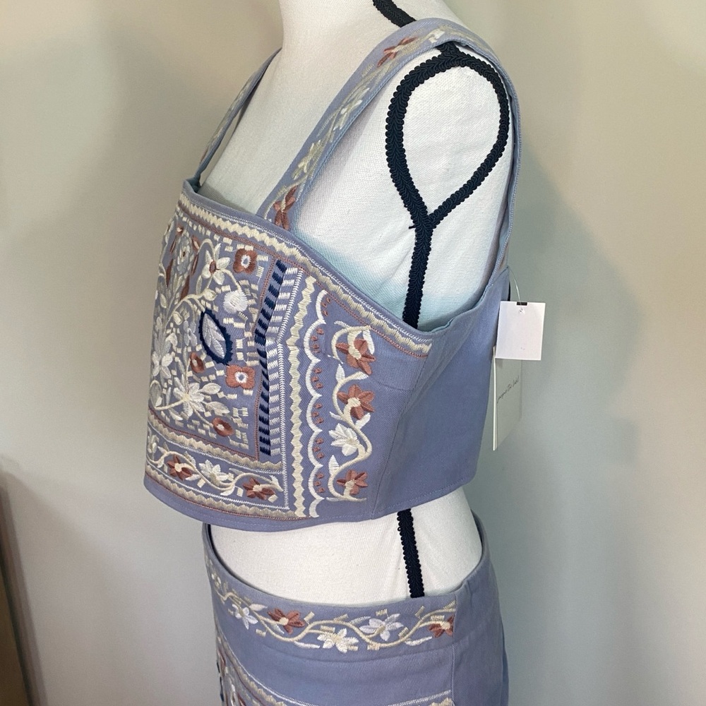 jacquie the label Floral Embroidered Blue Top Mini Skirt 2 piece set large NWT - Picture 11 of 17